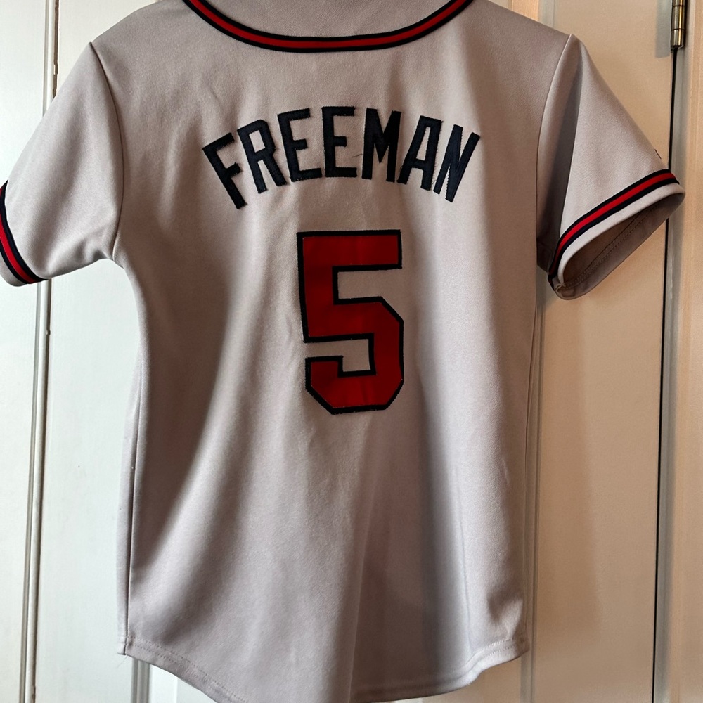Atlanta Braves Freddie Freeman jersey
